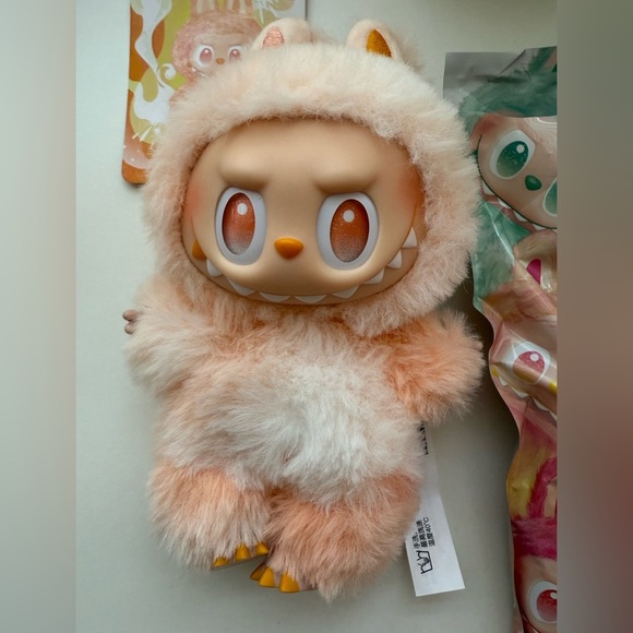 Pop Mart New Biginto Energy Labubu Happiness 100% authentic - Picture 5 of 8